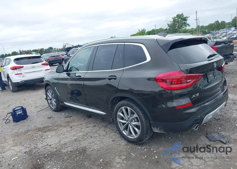 2018 BMW X3 xDrive30I z USA, uszkodzony, nr VIN 5UXTR9C51JLD67196